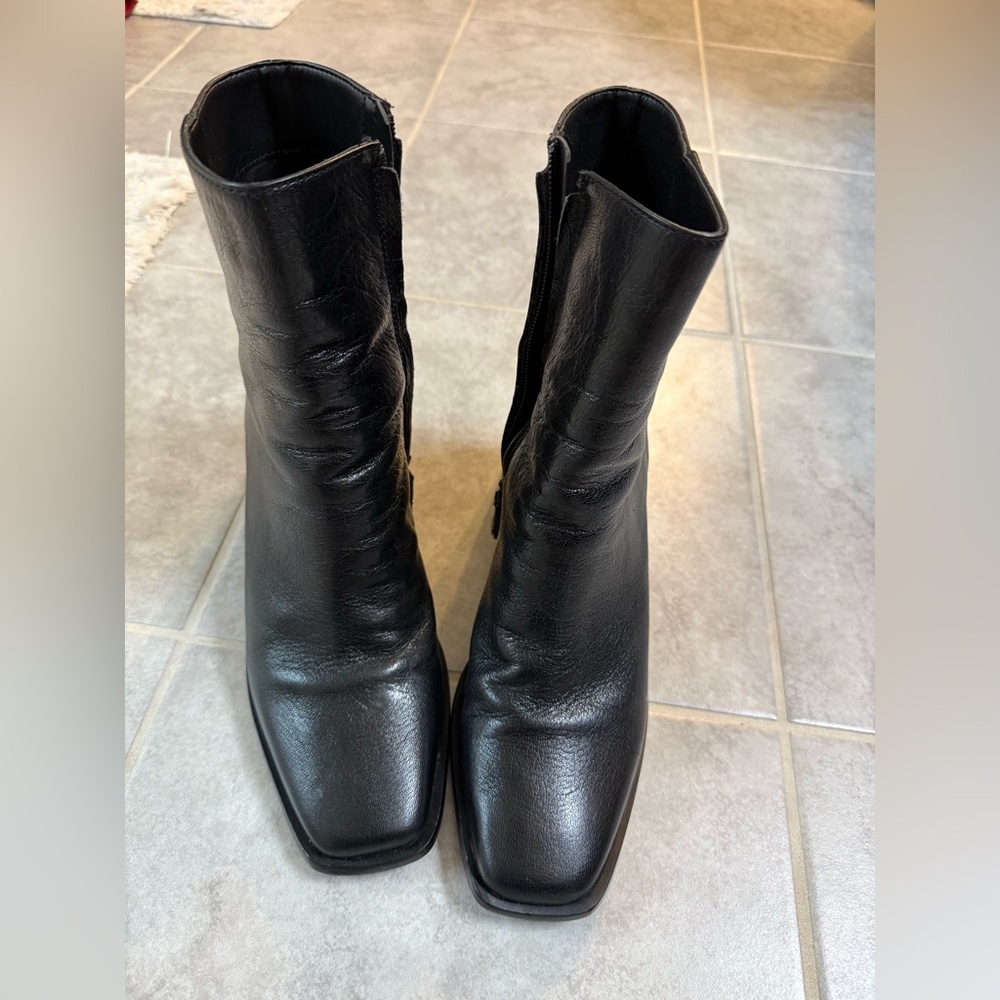 Sam Edelman Women’s Winnie Boot